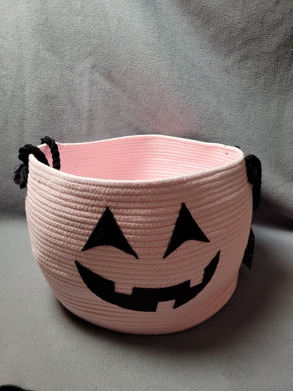 Large Pink Halloween Woven Basket Embroided Pumpkin Face Handle READ DESCRIPTION